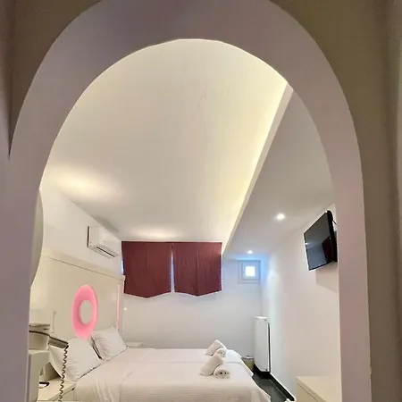 Hotel Matogianni 2*